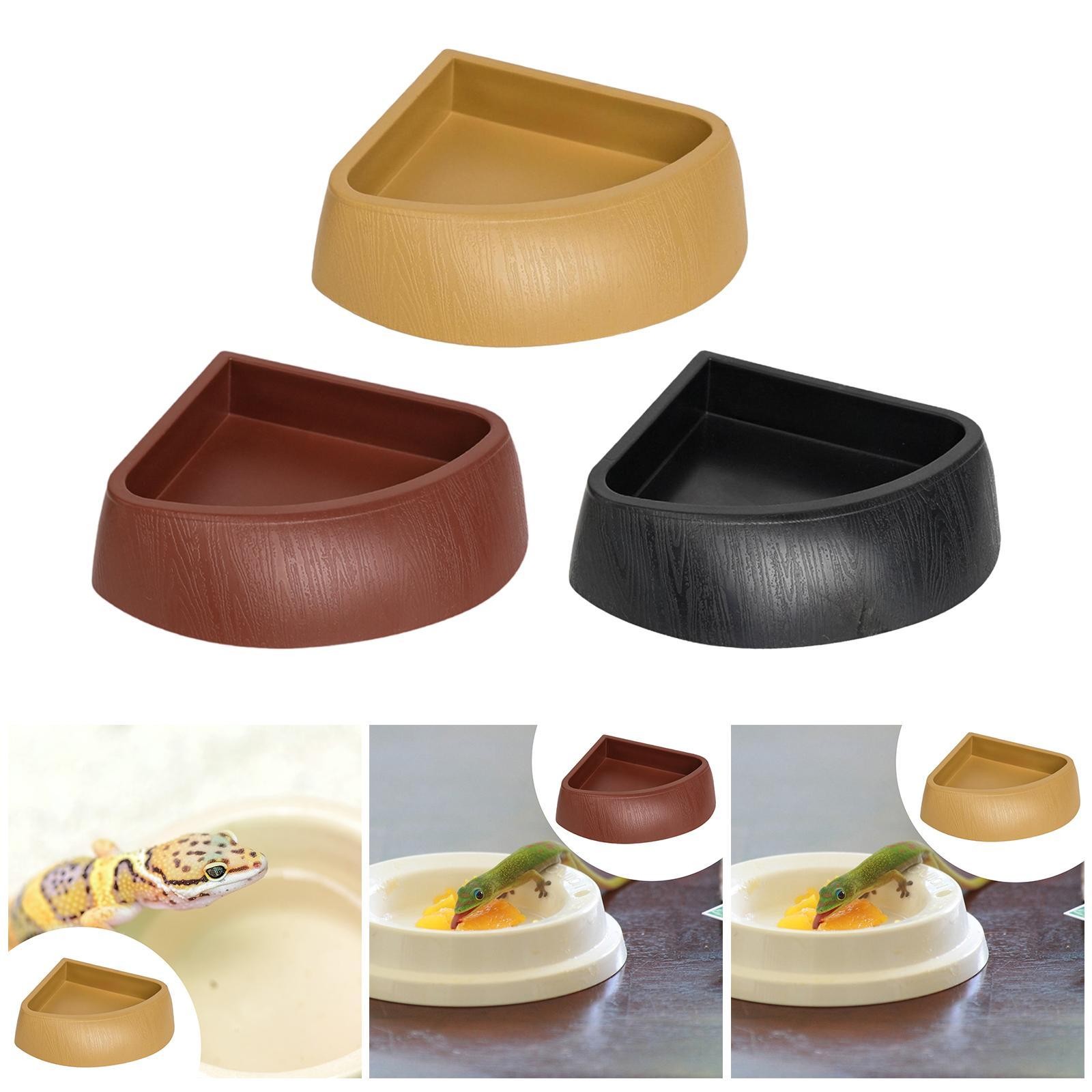 Reptile Feeding Dish Corner Bowl Food Dish Practical Compact Drinking Bowl