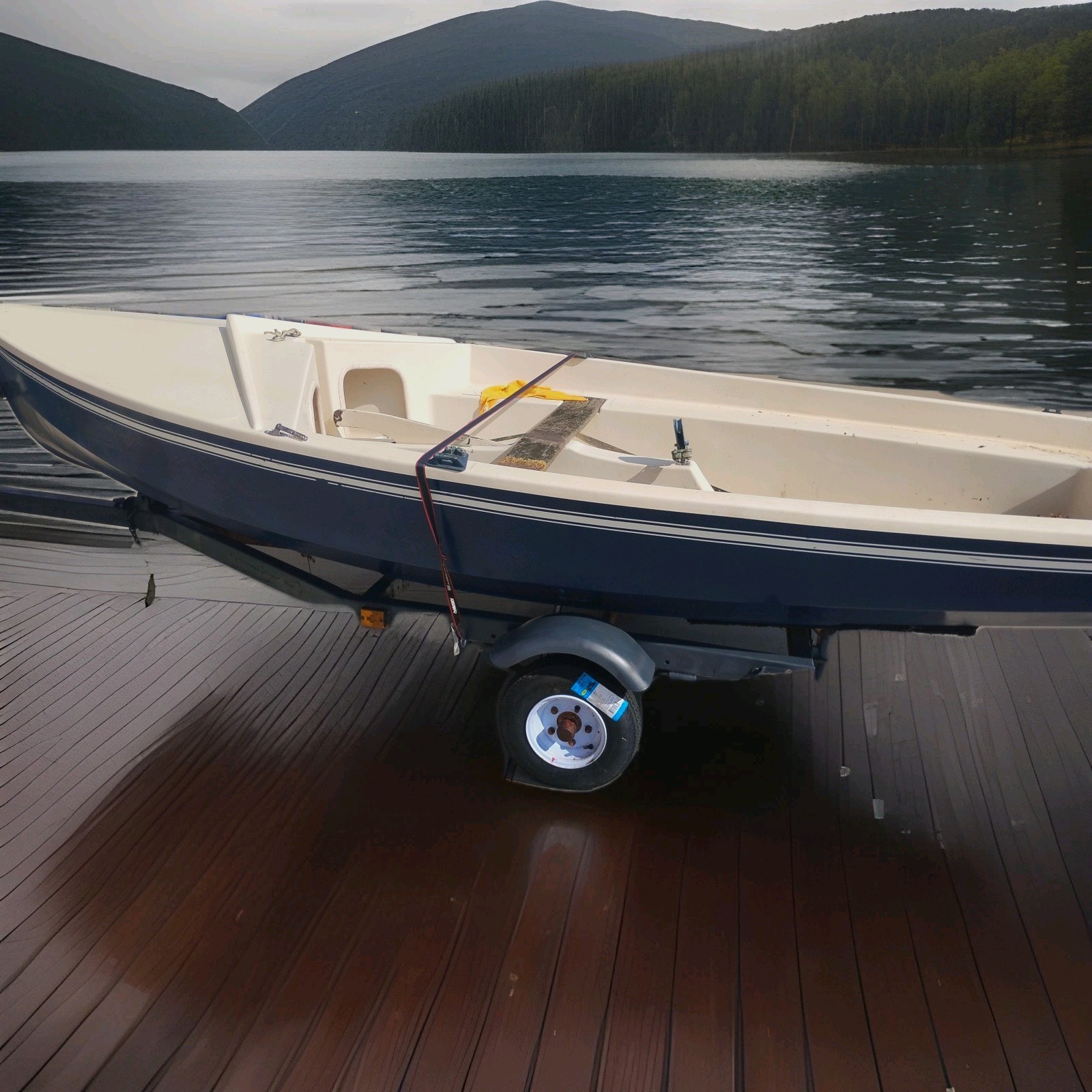 12 Ft Two Tone Sail Boat