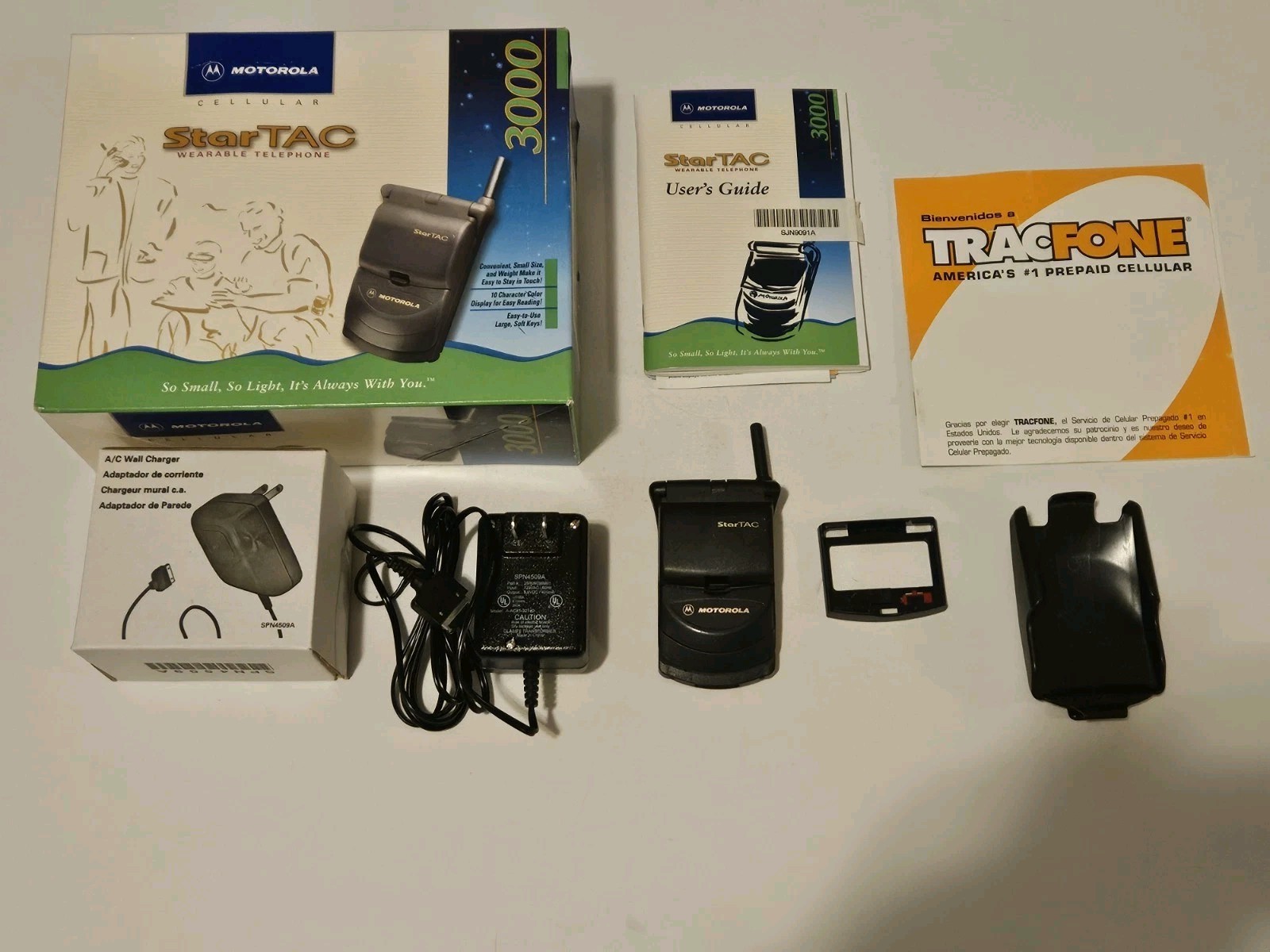 StarTAC 3000 VINTAGE Motorola FLIP Phone COMPLETE In Box W/ Belt Clip