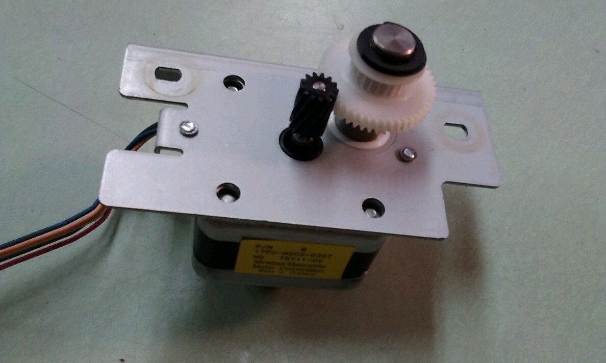 MINEBEA MATSUSHITA 17PU-H203-G3ST T5Y11-02 STEPPER MOTOR