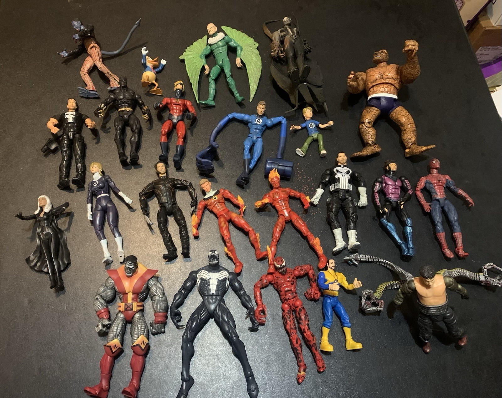 Lot Of 23 Marvel & Spawn Figures With Some Acc