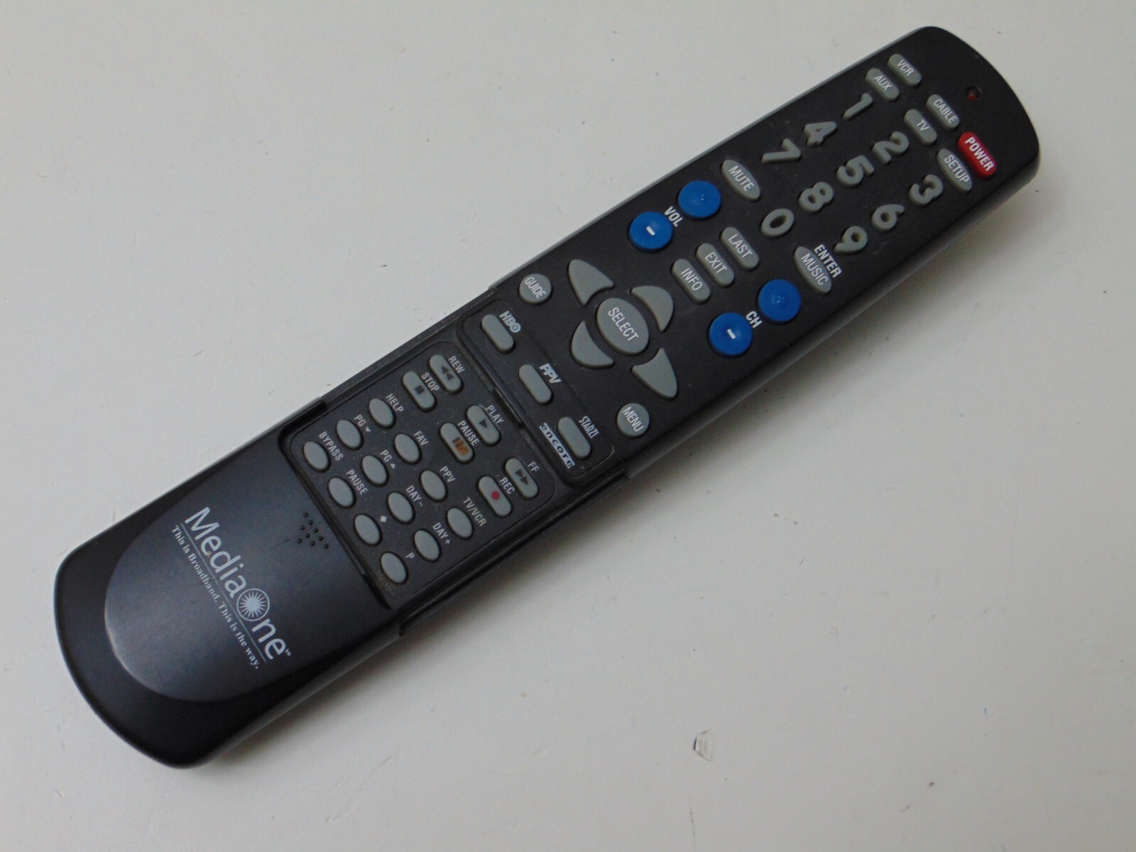 MediaOne Media One 43XXXB02 Remote Control - Works Great!