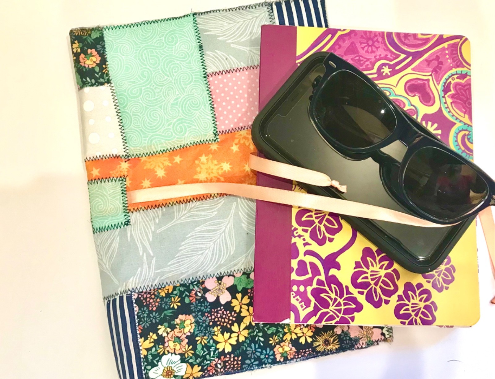 E-reader book cover scrappy quilted kindle bible case navy