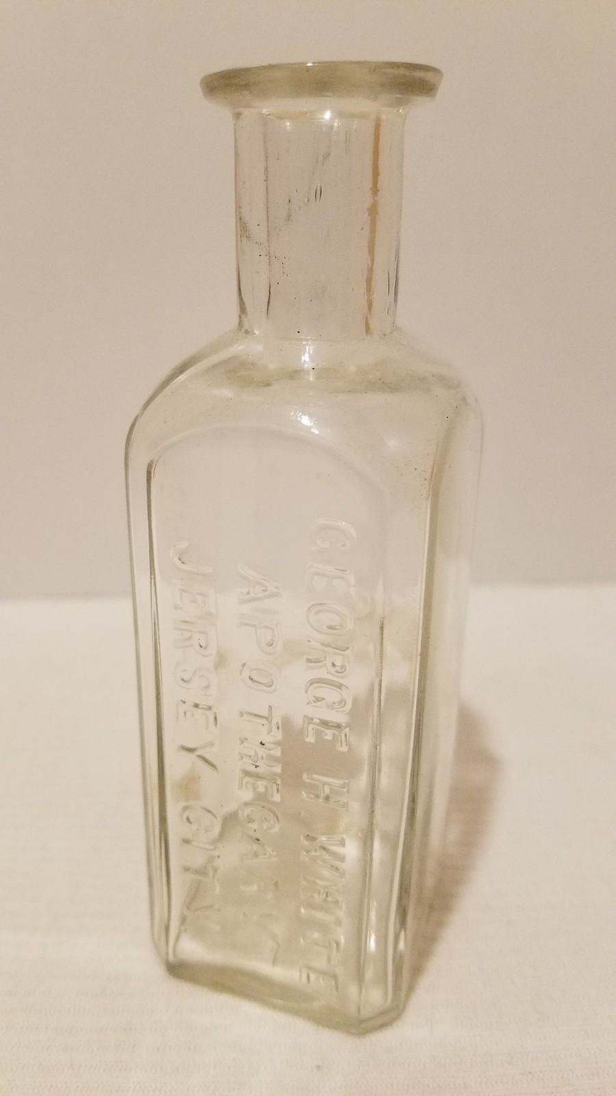 Antique Apothecary MEDICINE BOTTLE - GEORGE WHITE JERSEY CITY NJ Excellent Shape