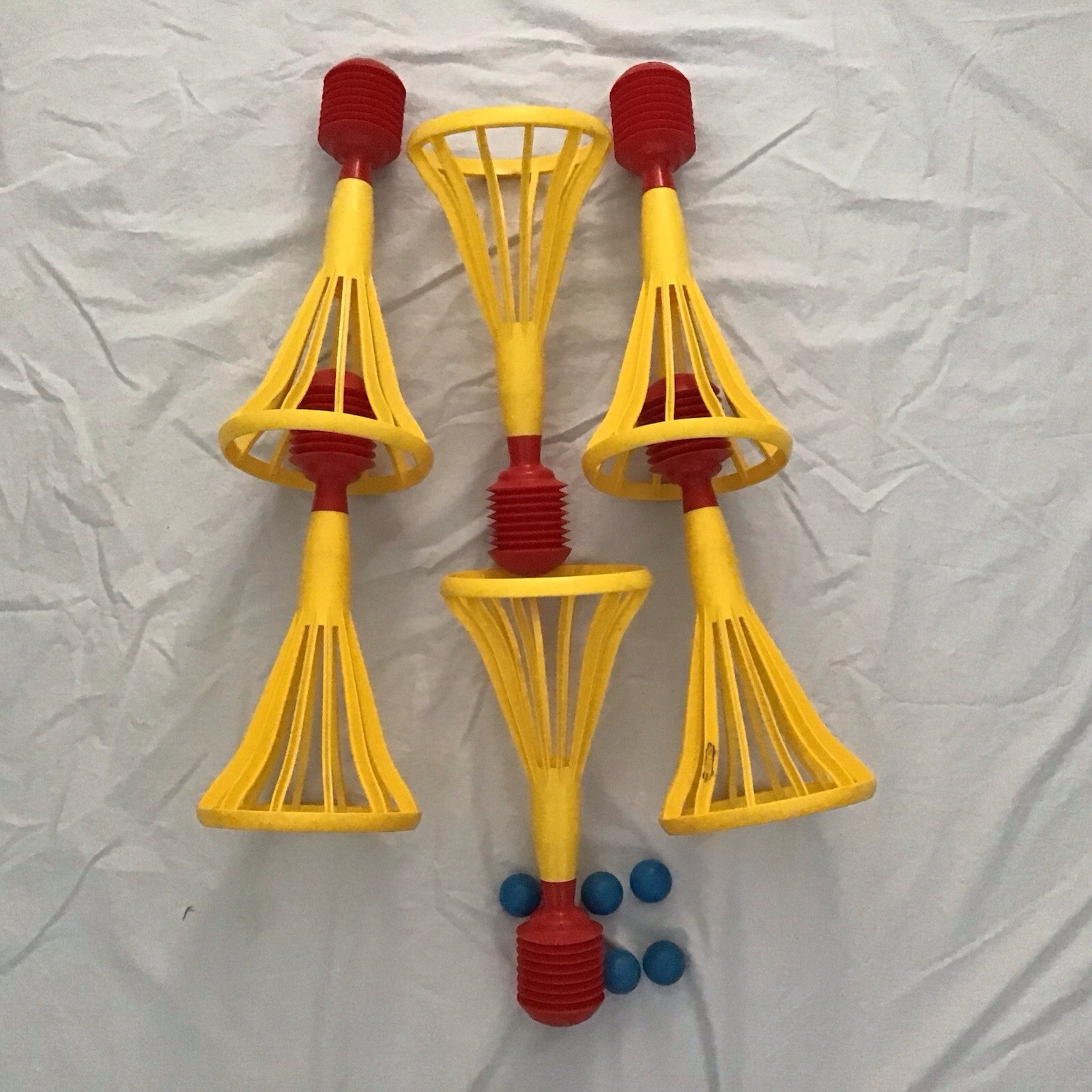 Vintage Tupperware “Pop A Lot” Toys 6 Catchers & 5 Balls