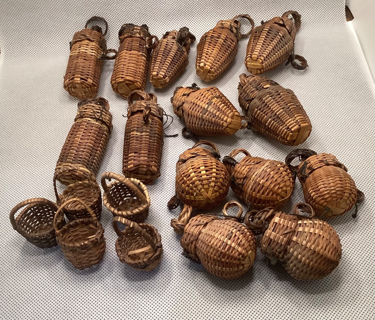 Lot of 24 Mini Woven Wicker Baskets Dollhouse Crafting Variety Easter May Day