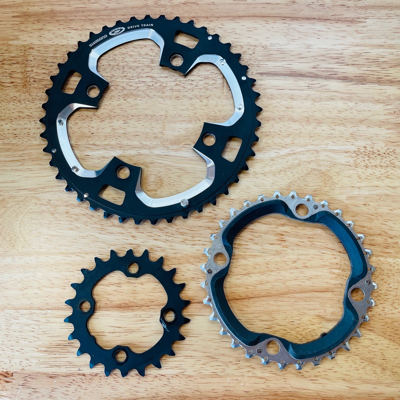 Shimano Mega 9 MTB Triple Chainring Set SG-X 44-AA 32-AA 22-AA Fits FC-M770