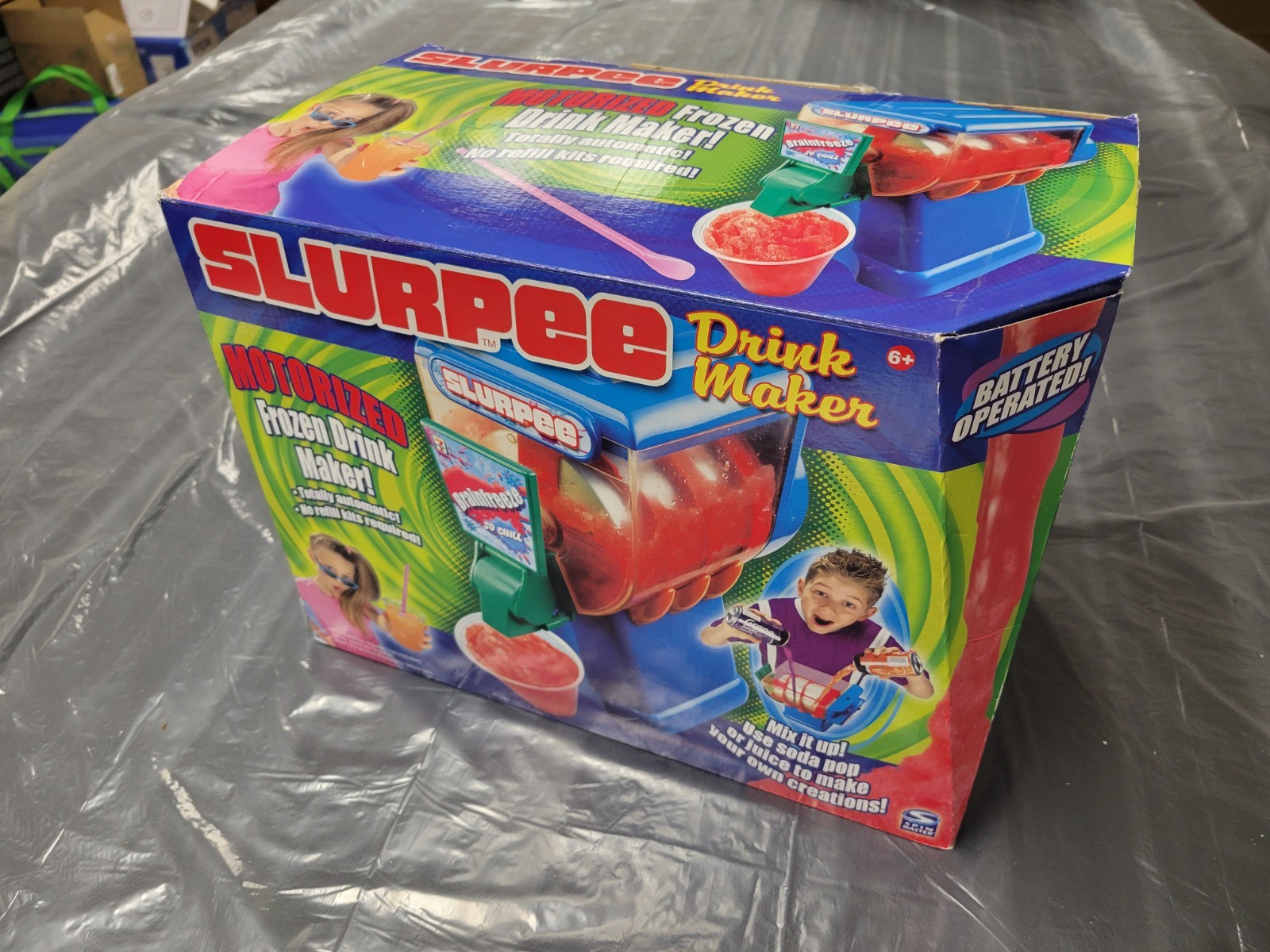 Motorized SLURPEE Automatic Frozen Drink Maker Machine Brain Freeze 2005 - NEW