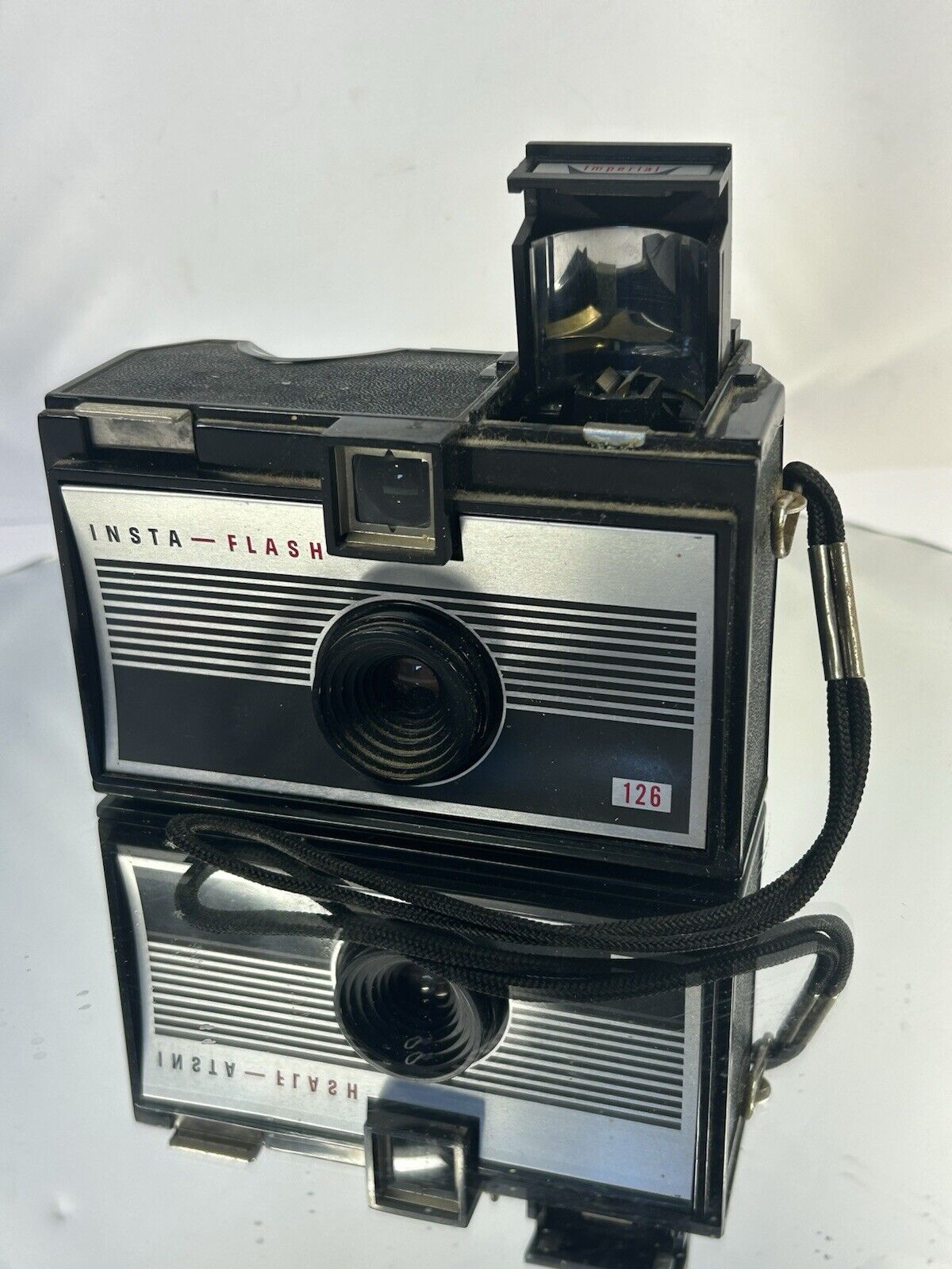 Vintage Imperial Insta-Flash 126 Camera  - Not Tested * Fast Ship