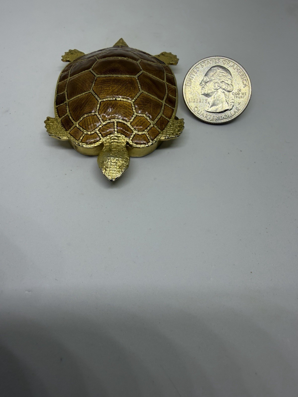 Vintage Italian Enamel Turtle Trinket/Pill Box Gold Tone
