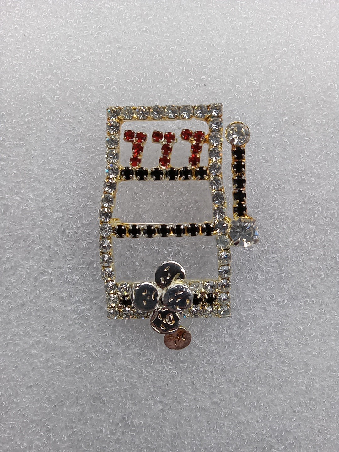 Casino Slot Machine 777 Coins Rhinestones Silver Tone Brooch Pin Vintage