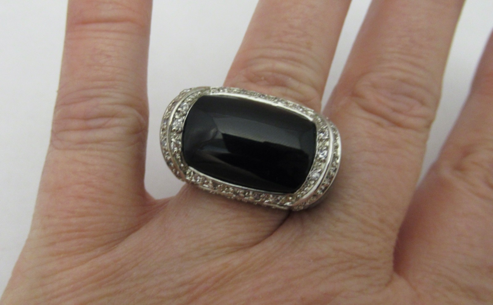 Designer Quality Black Onyx & CZ Cocktail Ring Silver Plated Size 7