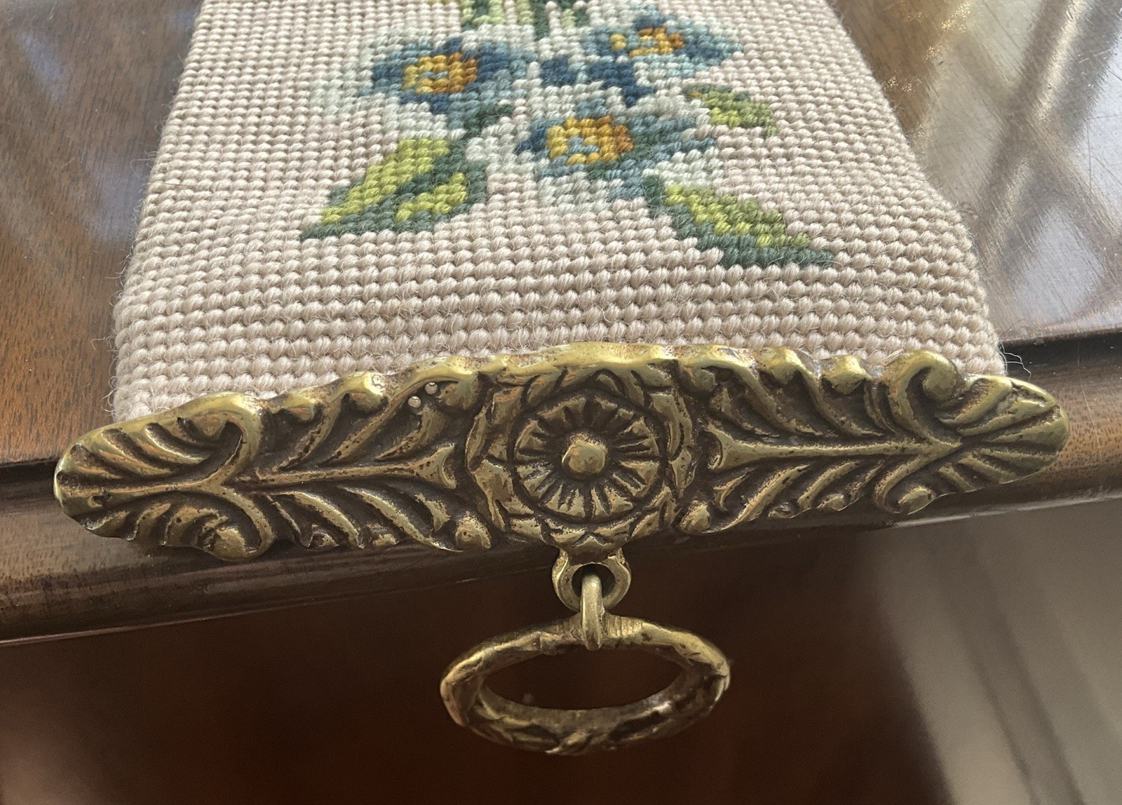 Antique Needlepoint Beige Bell Pull Wall Hanging Floral Brass Hardware 18”X5”