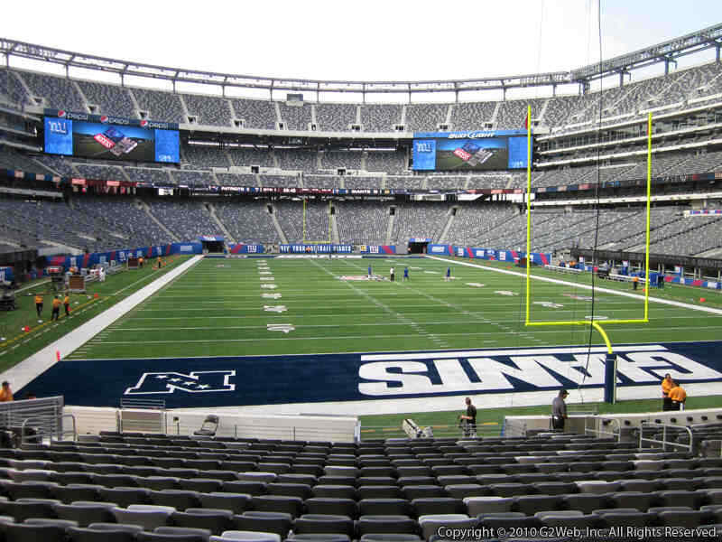 2 New York Giants vs Vikings tickets -  Lower Level - Seats on Aisle