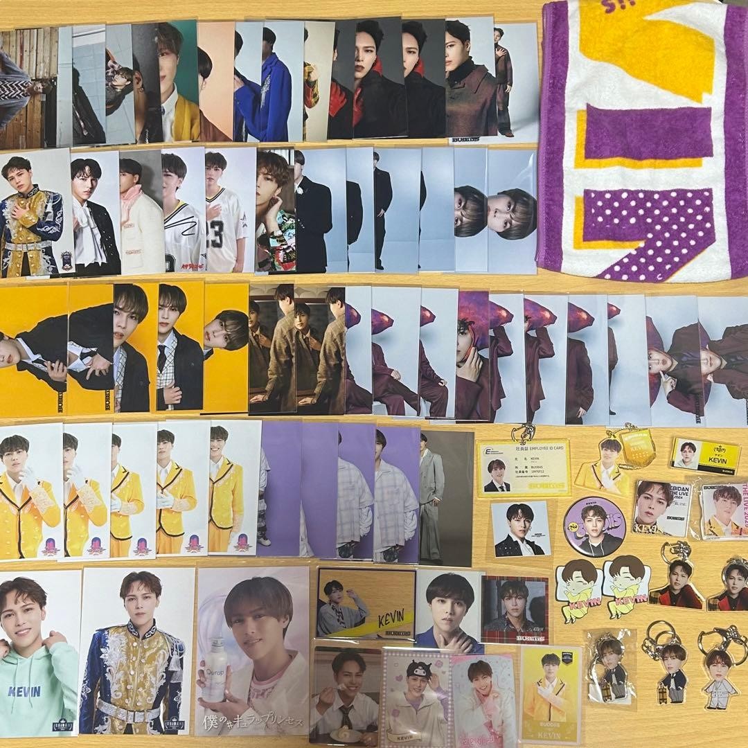 Kevin Goods 53p Signed Photo Badge Towel Plush Uchiwa Used Collectible