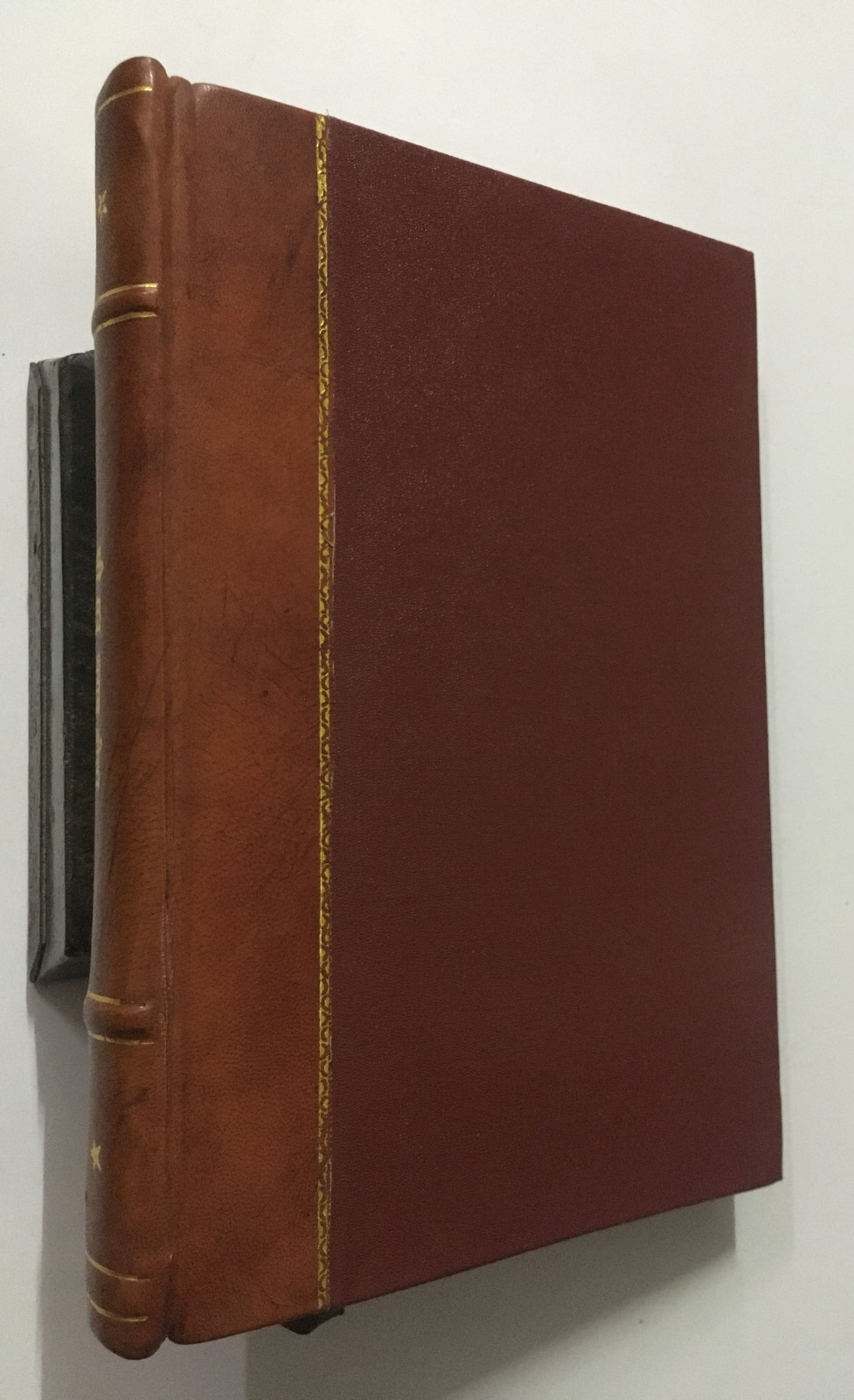 Mishra, Jwalaprasad: Srimad Bhagvad Gita Yogashastra. Venkatesvara Press. 1926