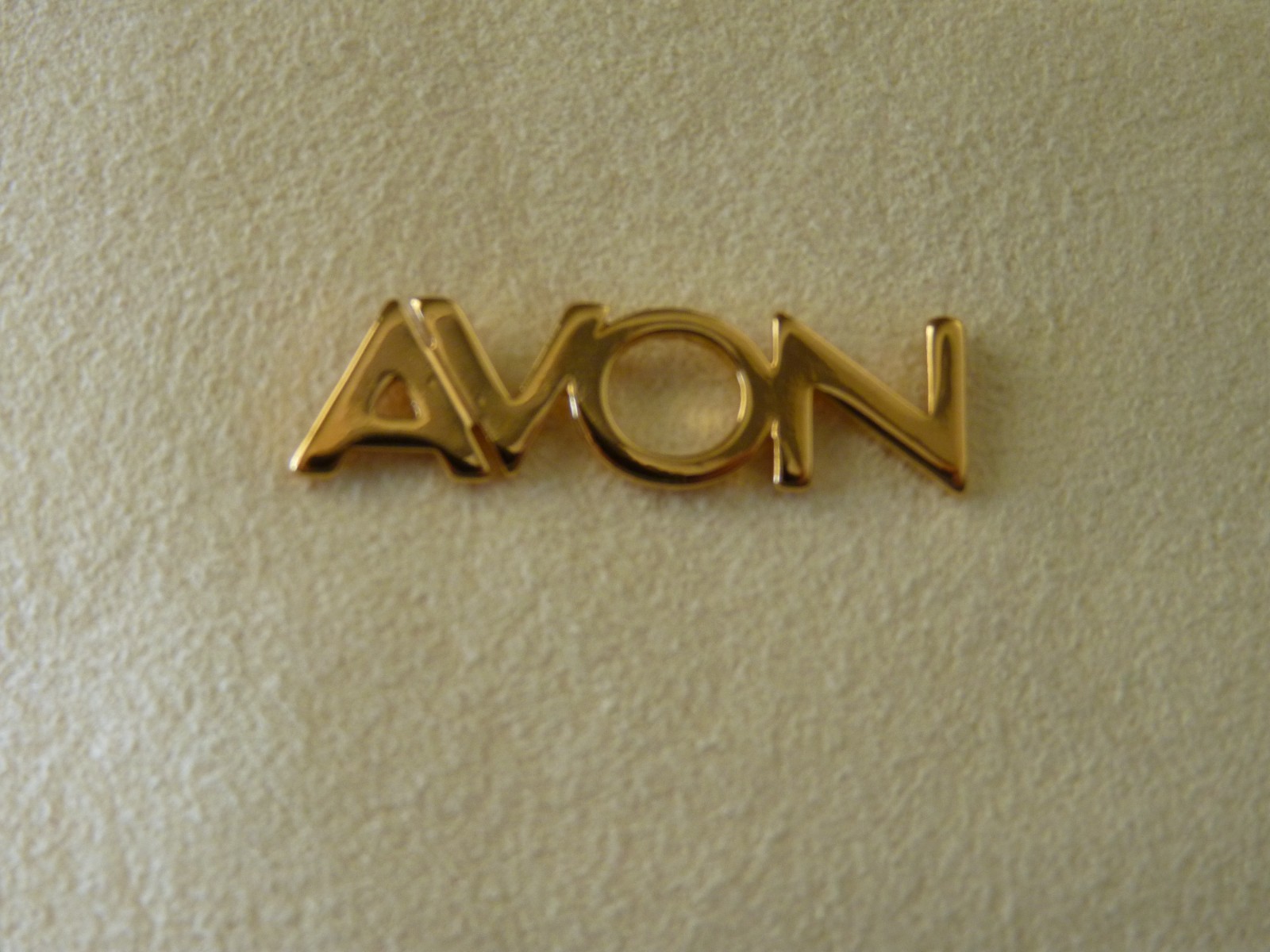 Vintage Avon Sales Representative Logo Lapel Pin Gold Tone-Free Shipping