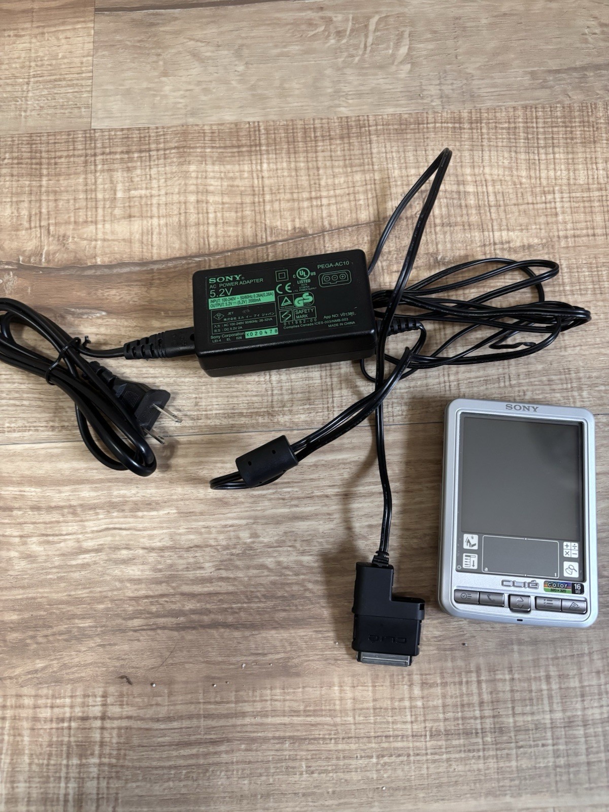 SONY Clie PEG-SJ20 Handheld PDA Entertainment Organizer With Charger Tested 64mb