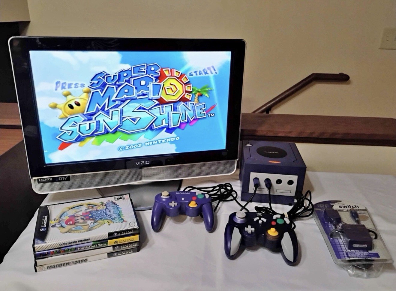 Nintendo GameCube Console Bundle Purple w/ 2 Controllers & 4 Games Tested