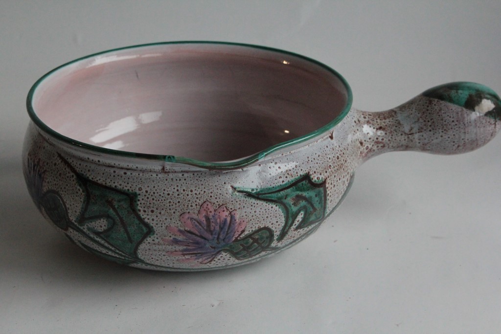 Chardon ceramic fondue pot by Daniel Etienne, Vallauris (70111)