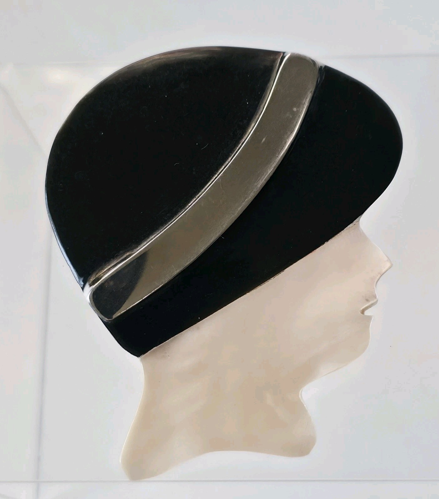 Vintage Acrylic Lady Head Brooch 20s Flapper Style Silhouette 