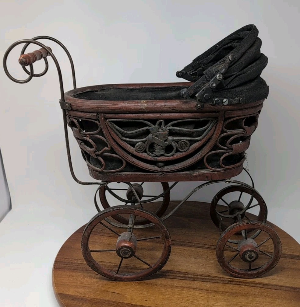 Vintage Victorian Wicker 14" Doll Carriage Stroller Victorian 