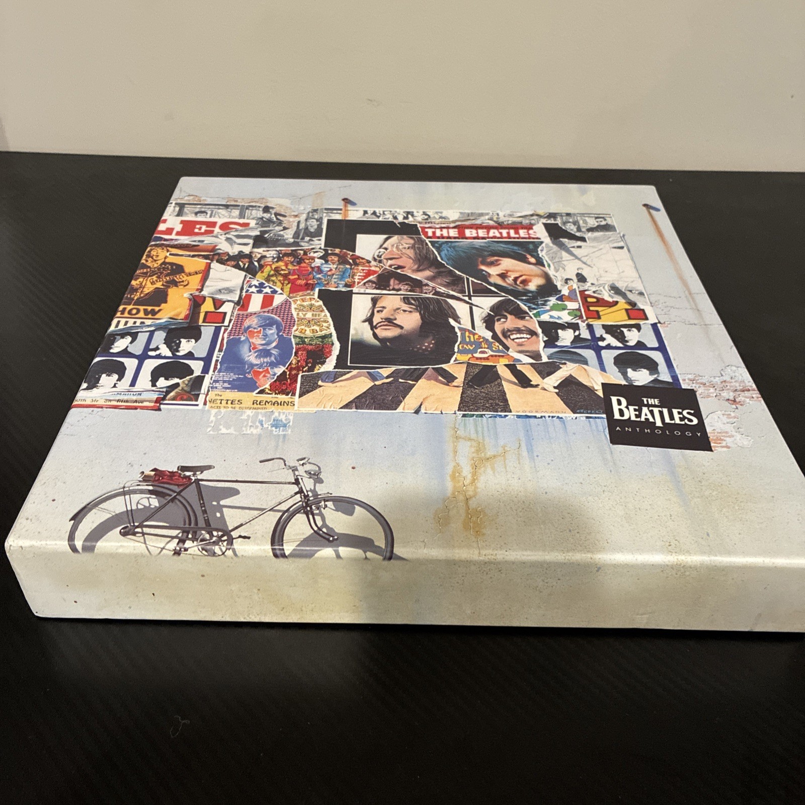 MINT The Beatles Anthology LaserDisc Box Set 1996 Pioneer LD Rare Collectible