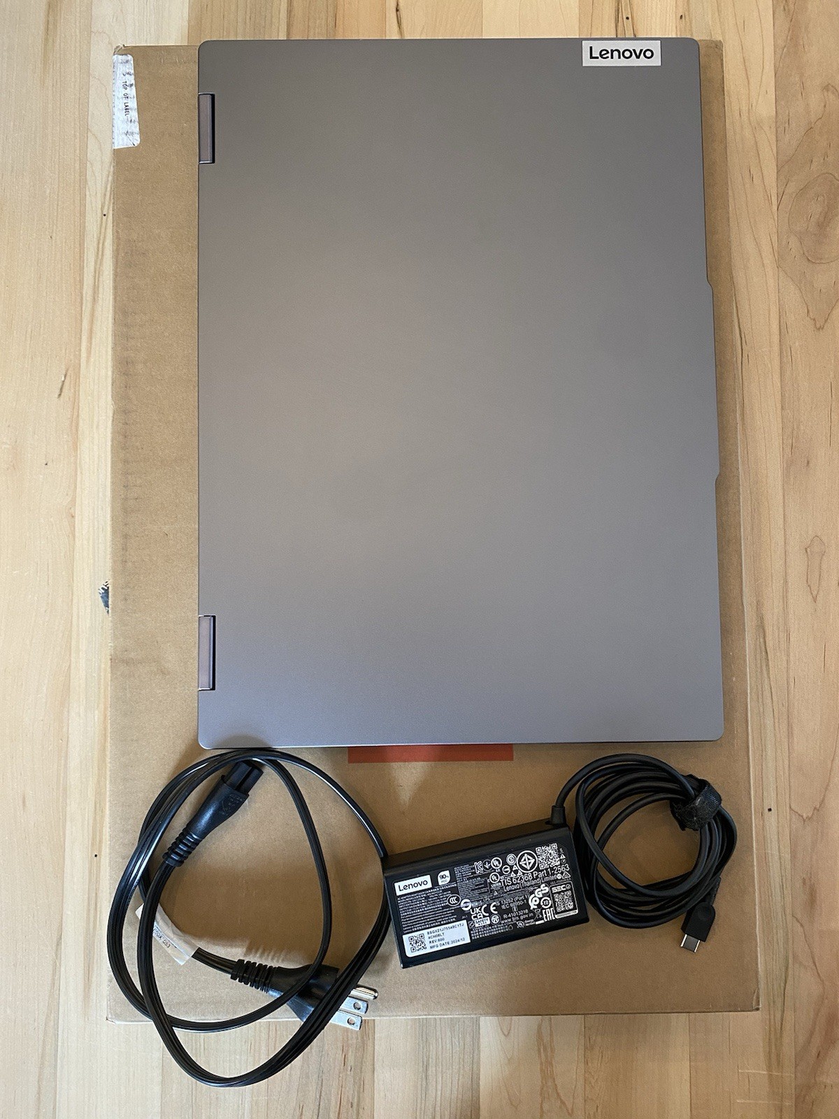 Lenovo ideapad 5 2-in-1 16AHP9, 16 GB RAM, 1 TB Storage, LIKE NEW, With Warranty