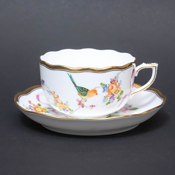 Herend Mediterranean Garden Tea Cup & Saucer *Master Painter