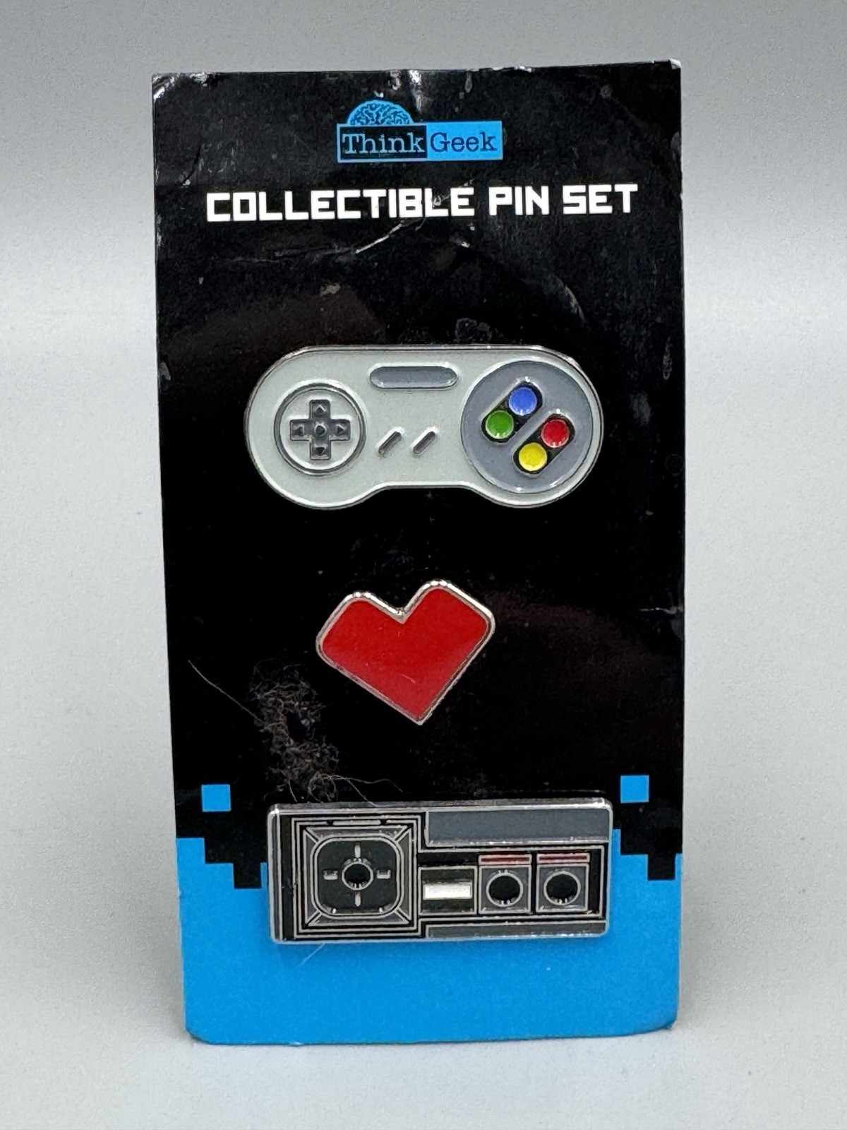 ThinkGeek Retro Gaming Controller Collectable Lapel Pin Set Nintendo