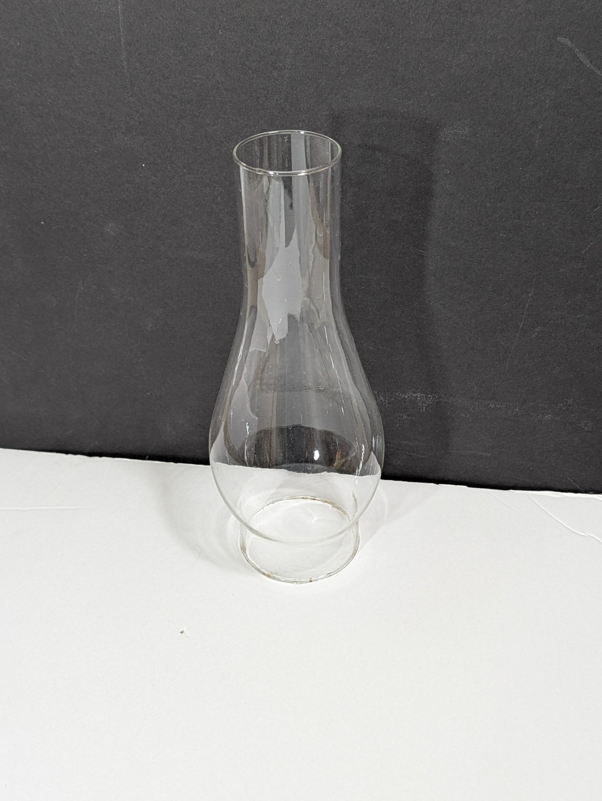 Clear Glass Hurricane Chimney Lamp Shade / Vintage Globe Wedding Décor 10" Tall