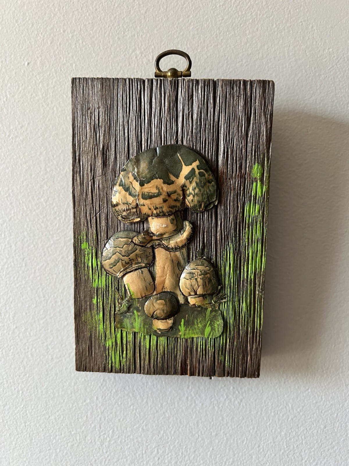Vintage MCM Mushroom Wooden Wall Art Plaque Hanging Decor Green Accents