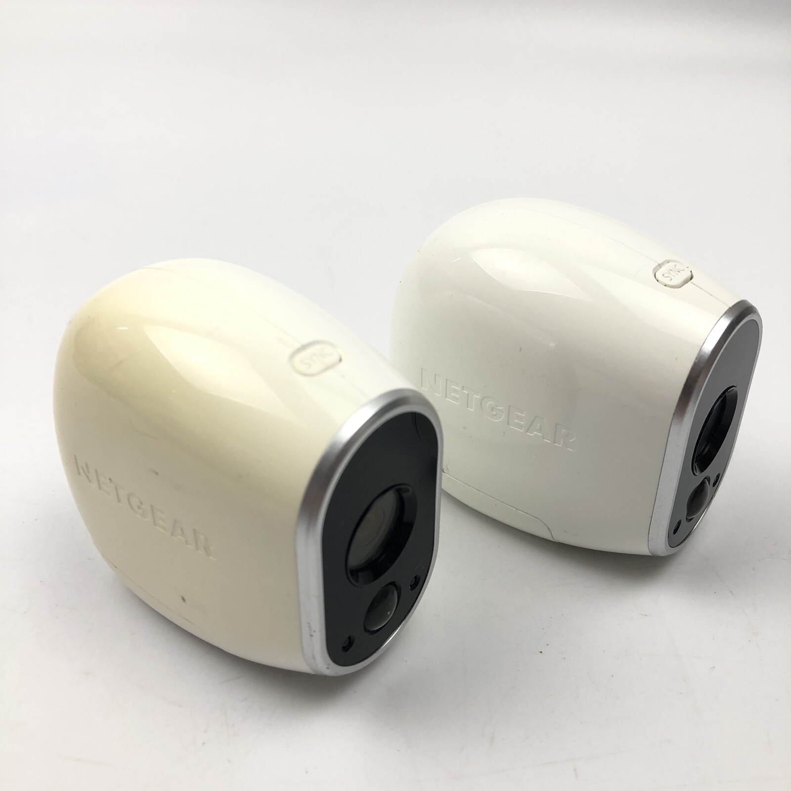 2 NETGEAR VMC3030 Indoor/Outdoor Security Cameras ONLY - Untested