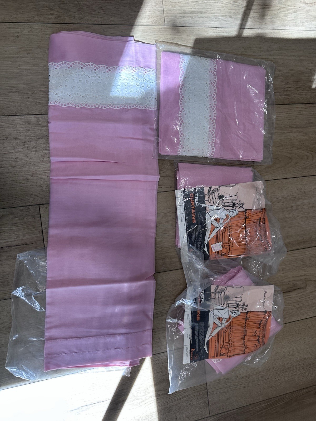 3 pair Vtg. JC Penney Fashion Manor Novelty Tier Curtains Pink-1 valance