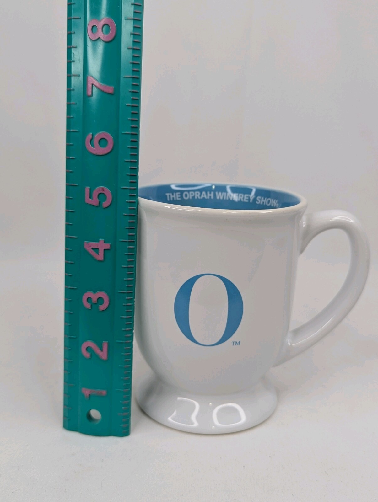 MUG Footed OPRAH Winfrey TV Show "O" Ceramic WHITE AND BLUE Coffee Cup Tea 14 oz