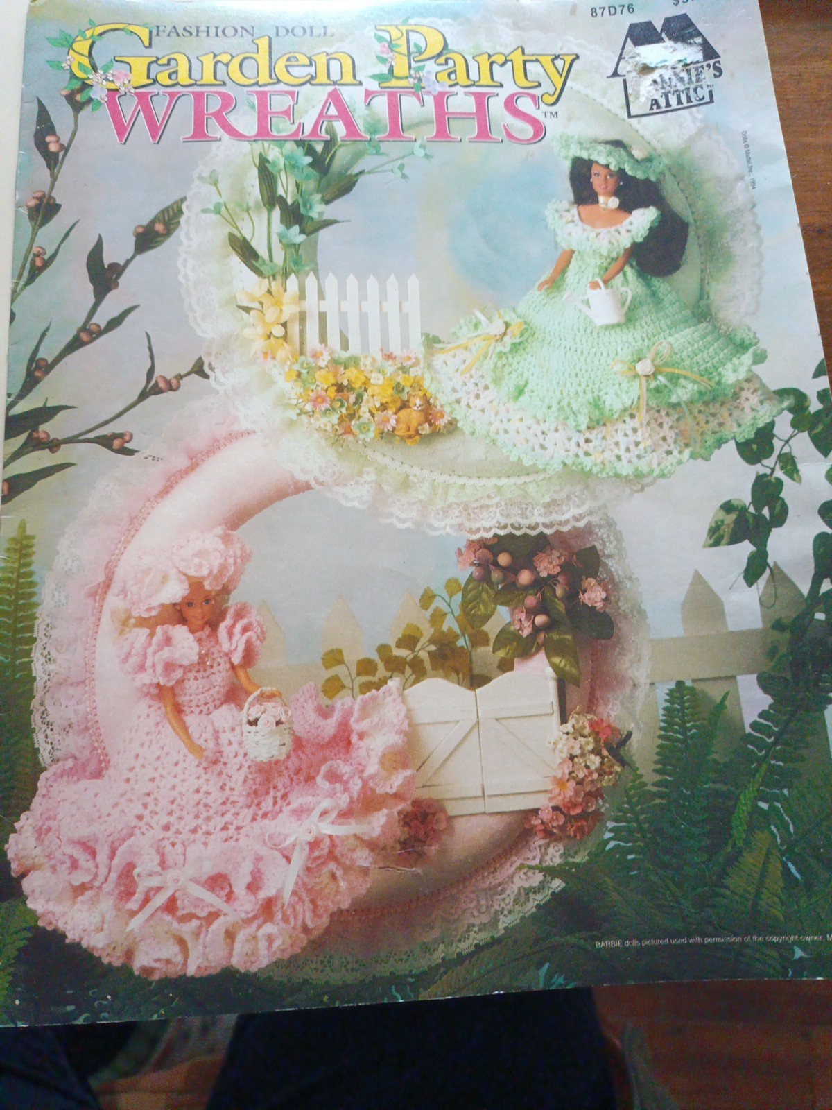 Garden Party Wreaths  (barbie) - Crochet instruction booklet