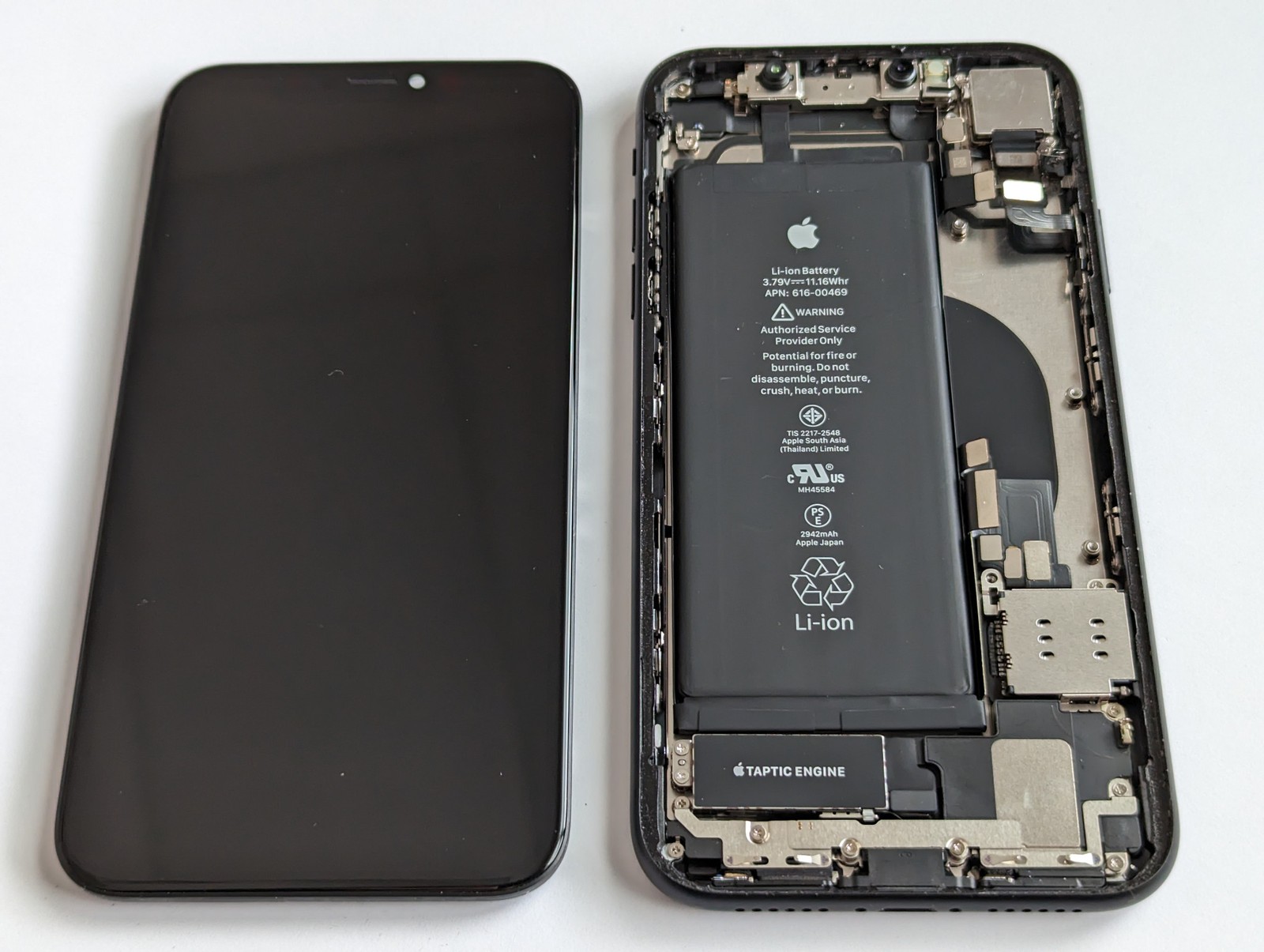 Apple iPhone XR A1984 Black LCD Screen/Digitizer/Casing/Battery ONLY OEM