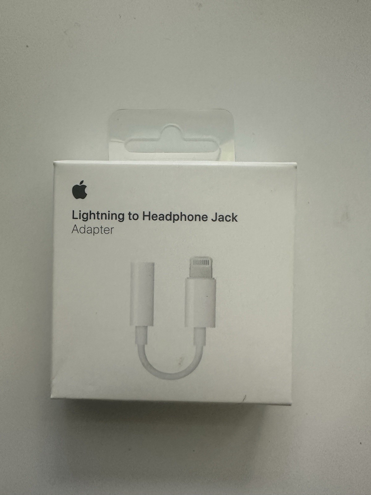 Brand New Sealed Genuine Apple Lightning to 3.5 mm Headphone Jack Adapter