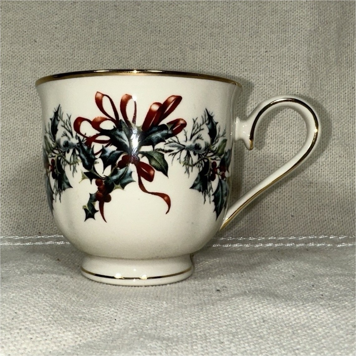 Lenox - “Holiday Greetings” - Fine China Winter Footed Tea Cup  - Holiday design