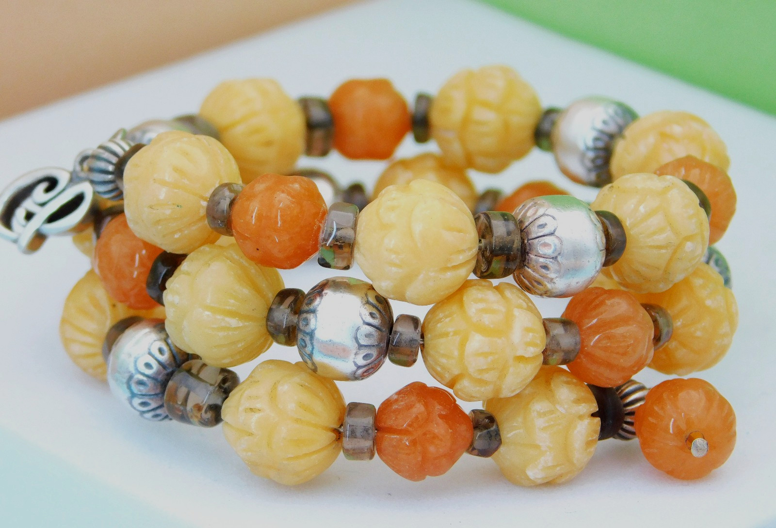 Gorgeous Carolyn Pollack Southwest Sterling Carved Gemstone Coil Wire Bracelet