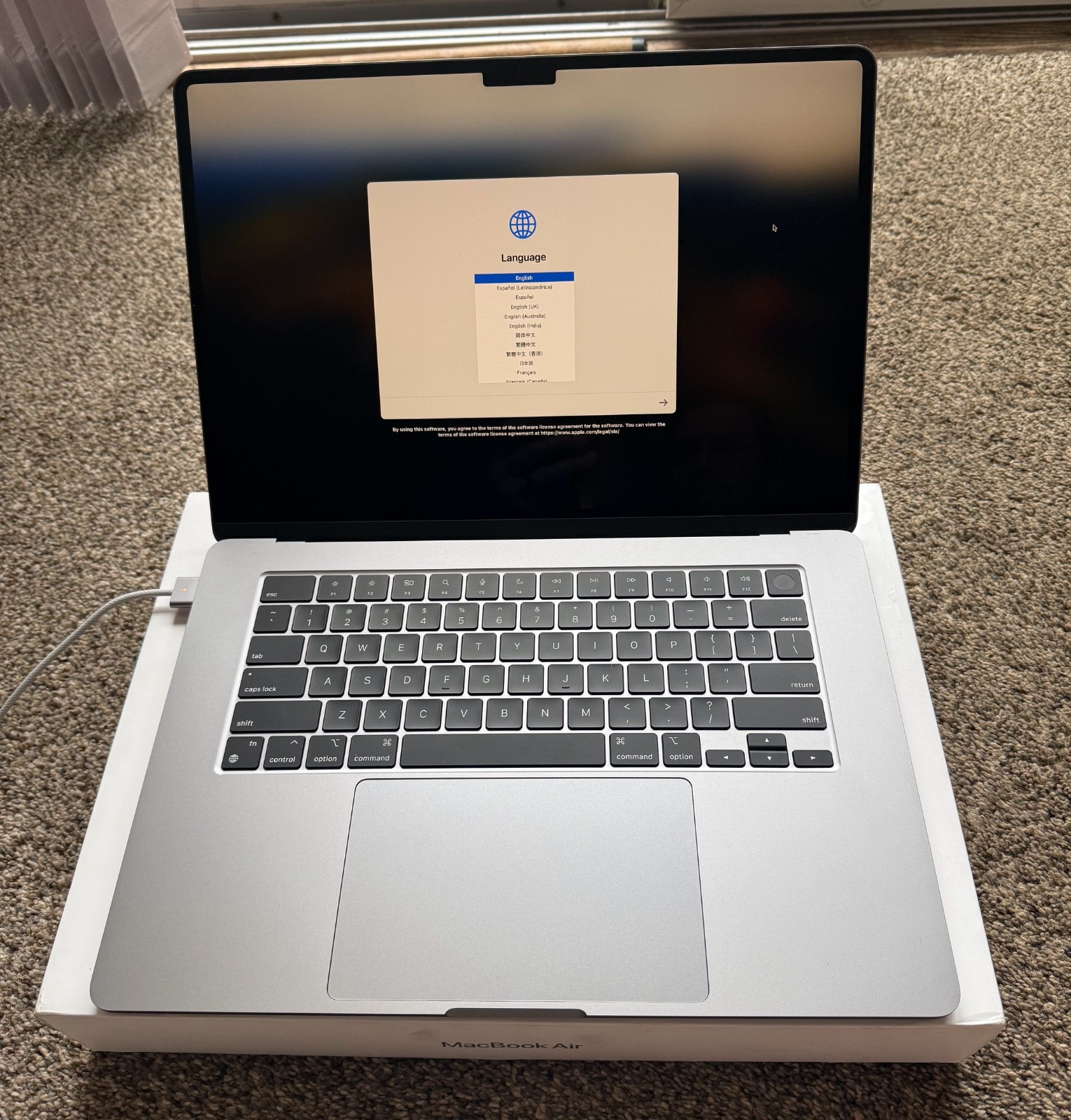 2024 Apple MacBook Air 15" M3 10C GPU 4.0GHz 16GB RAM 256GB SSD MC9D4LL/A