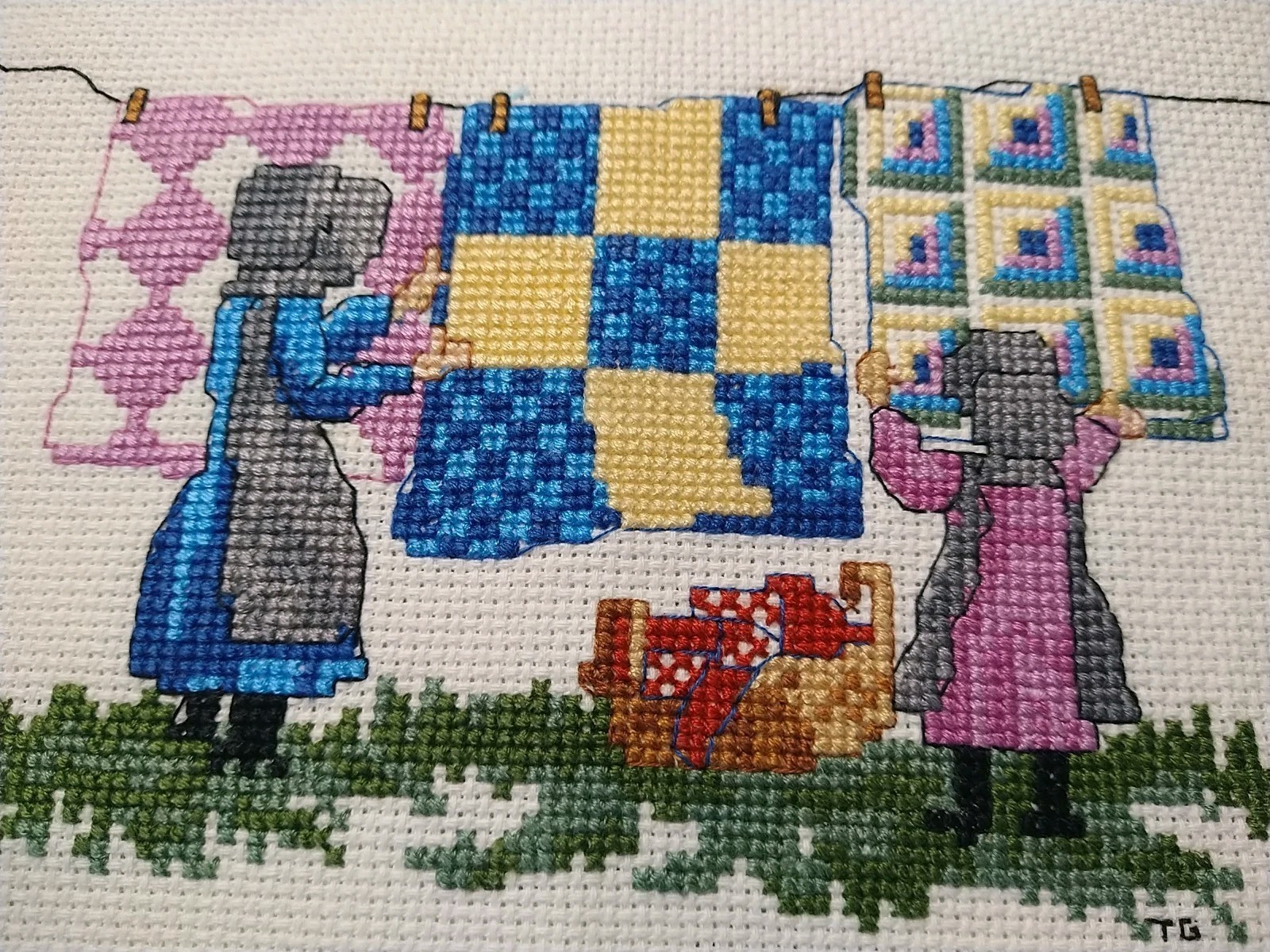 Handmade Cross Stitch Amish Children Quilt Wash Line 7.5 x 4.5” Craft Card