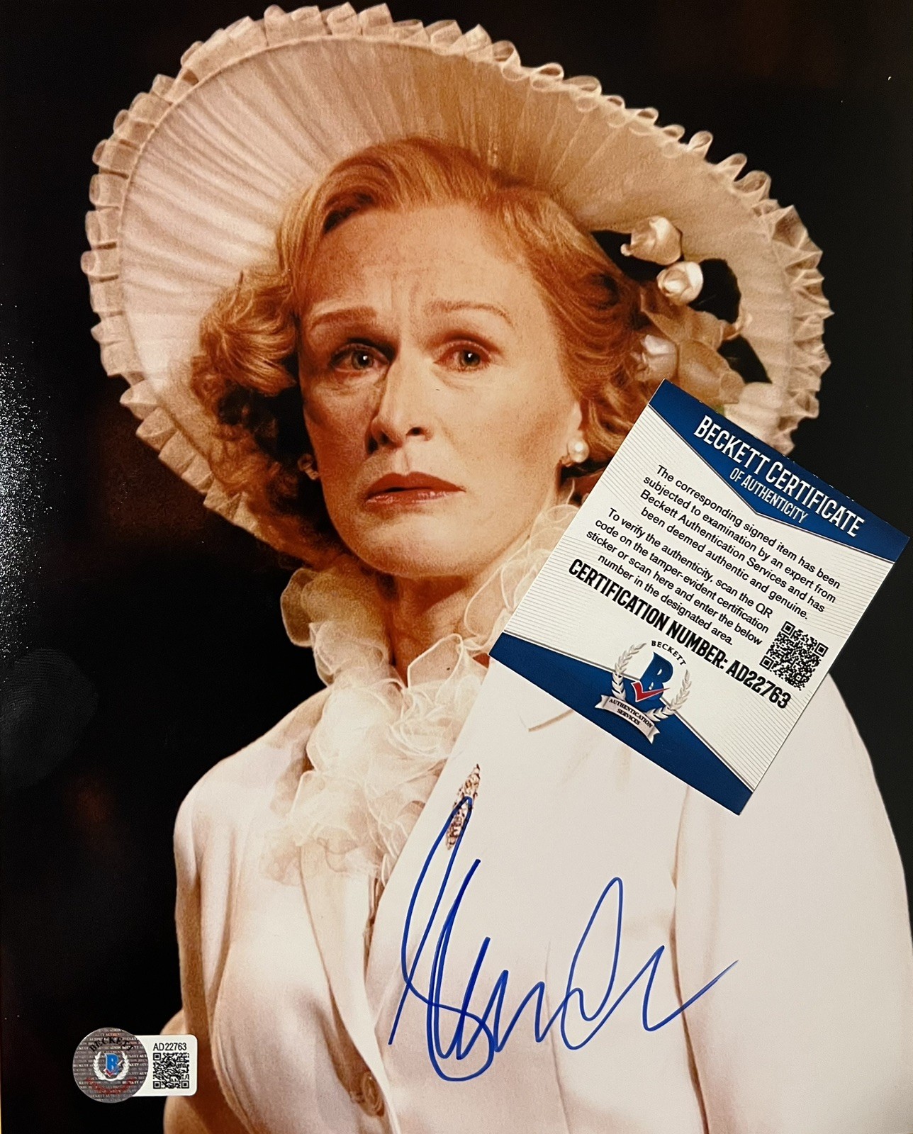 Glenn Close Signed Photo Beckett COA The Natural Robert Redford Fatal Attraction
