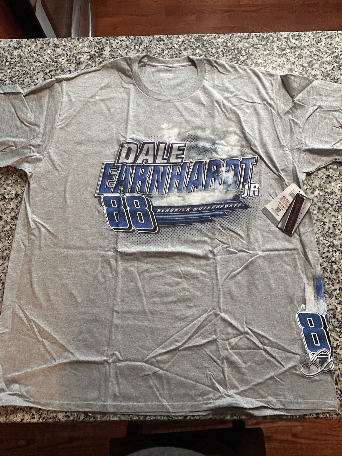 NASCAR HENDRICK MOTORSPORTS - Dale Earnhardt JR T-Shirt — Size 2XL BRAND NEW