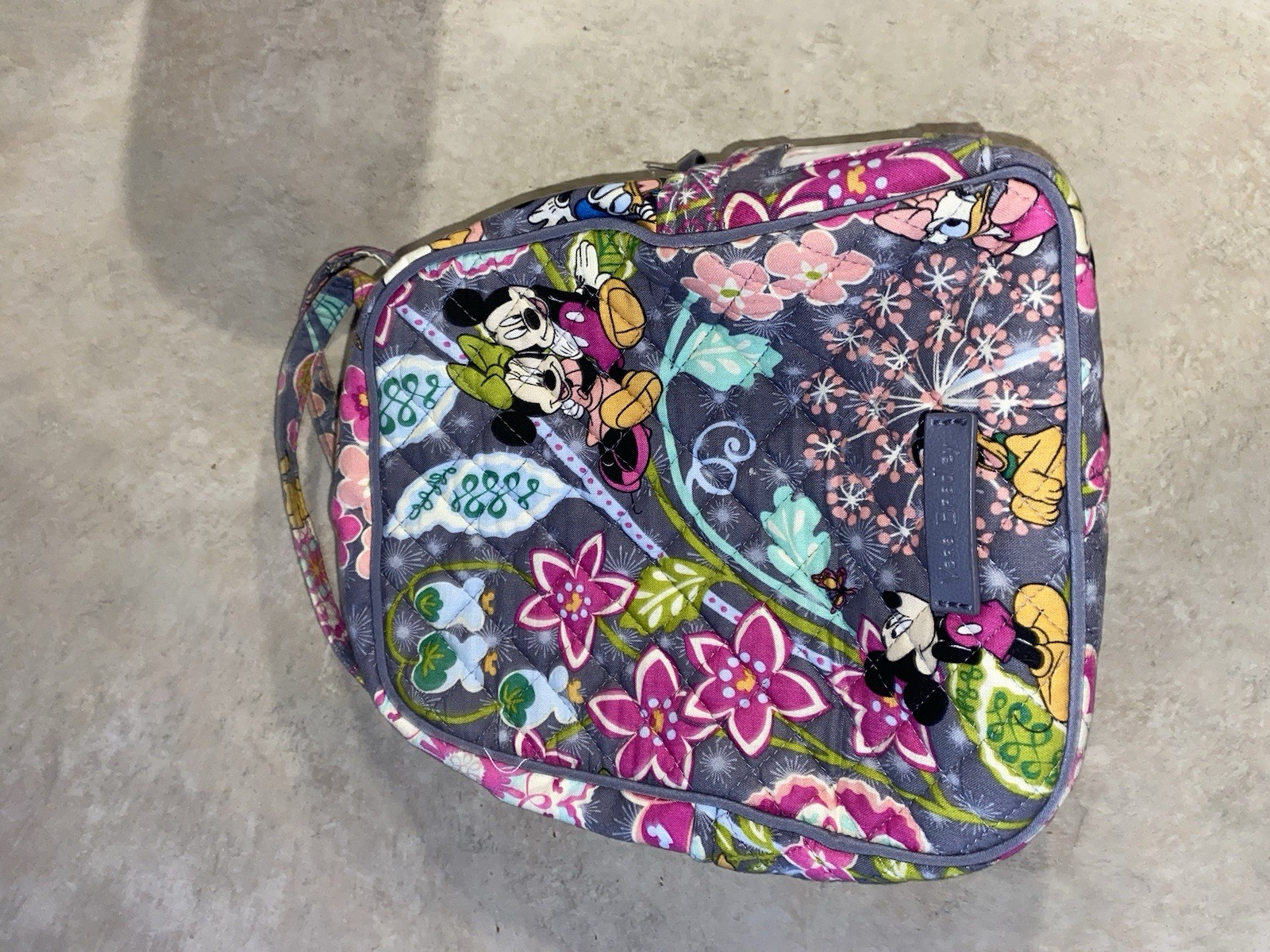 Vera Bradley Disney Parks Mickey and Friends Dandelion Lunch Bunch Bag Minnie