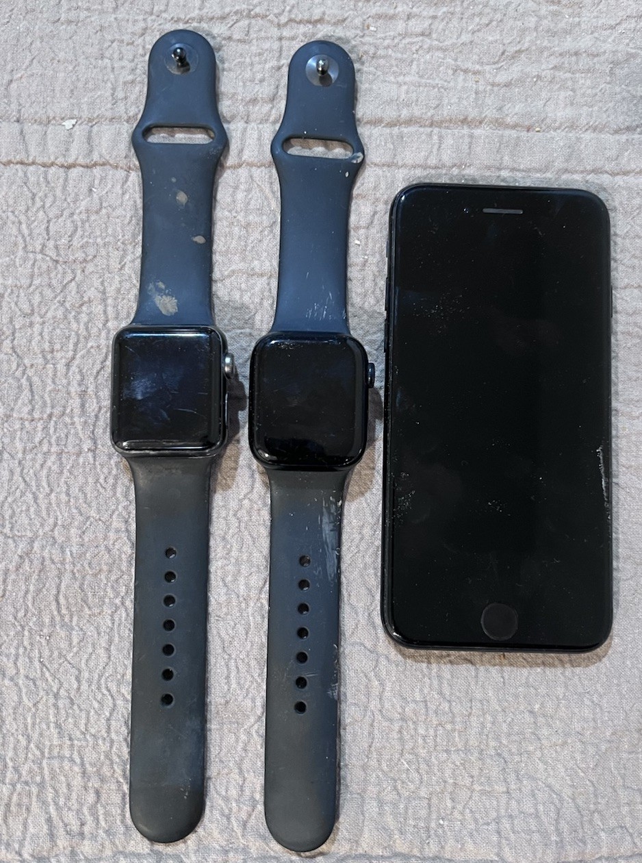 For Parts Apple Lot iPhone 7 & 2 Apple Watches 3-38mm & 7-41mm 