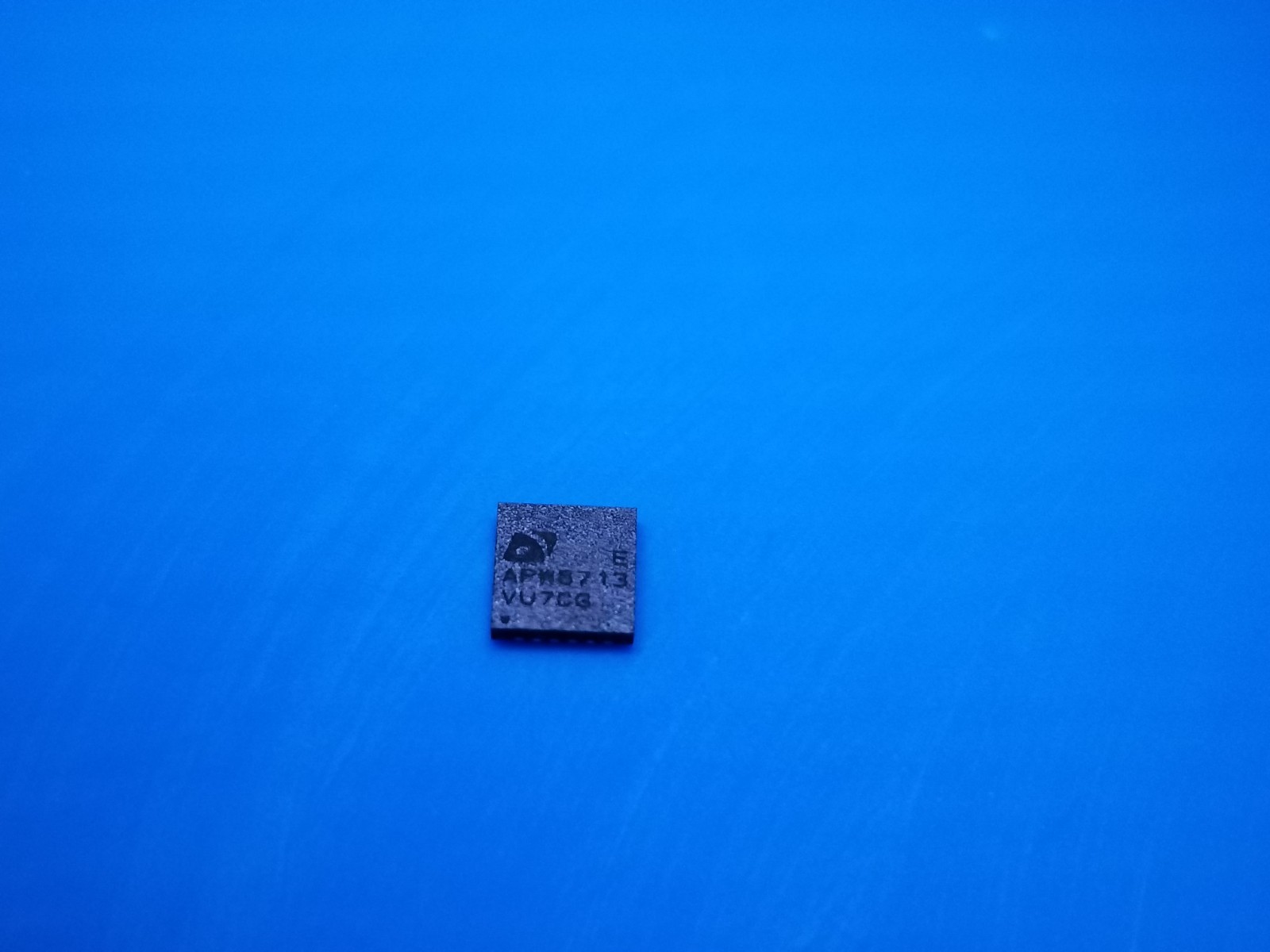 APW8713A APW 8713A QFN 23pin Power IC Chip Chipset