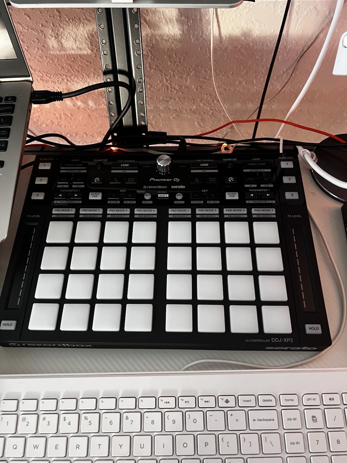 Pioneer DJ DDJ-XP2 Double Deck Controller USB 32 Pads Rekordbox Serato