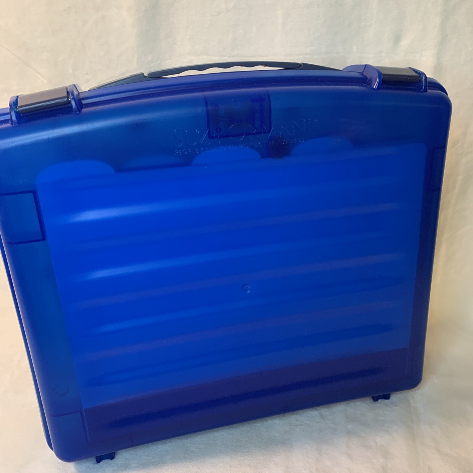 SUZE ORMAN ULTIMATE PROTECTION PORTFOLIO Blue BRIEF CASE CD BOOKS Taxes & More