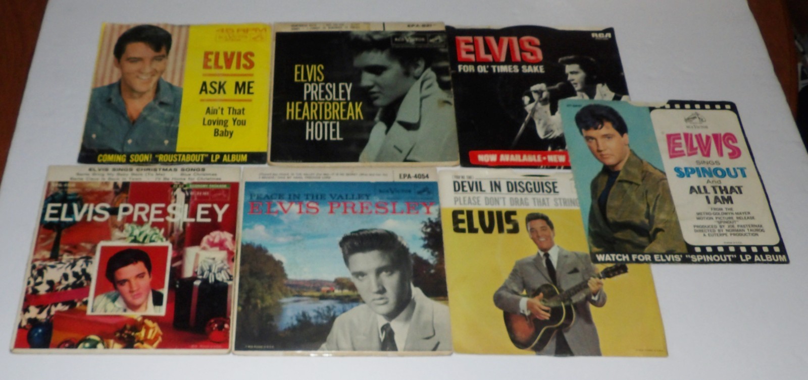 LOT OF (6) VINTAGE ORIGINAL ELVIS PRESLEY 45rpm RECORDS IN PHOTO SLEEVES - READ!